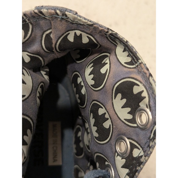 Converse DC Comics Chuck Taylor All Star High Batman Sz 3 Mens / 5 Womens 35 EU - Picture 10 of 12